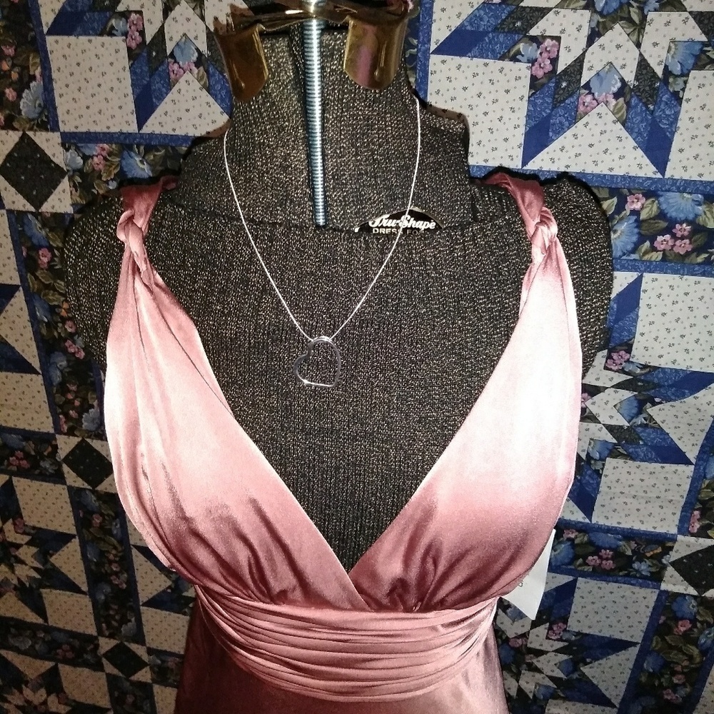 Calvin Klein pink Halter top cut dress - Picture 2 of 8